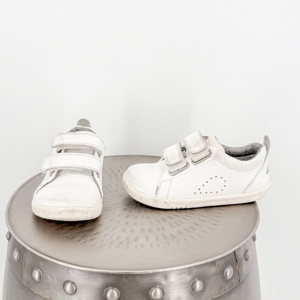 Bobux Kids White Velcro Sneakers
